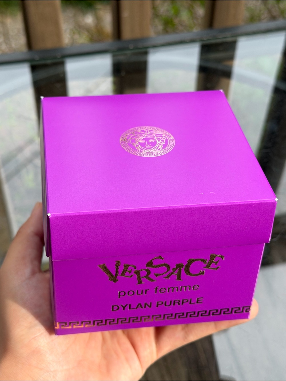 Versace Dylan Purple gift box - Picture 8 of 9